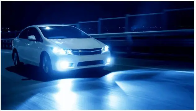 تطبيق المصابيح الأمامية