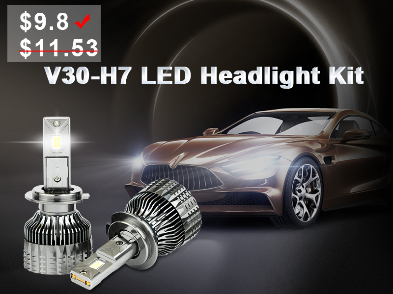 لمبة المصباح بقيادة السيارة