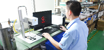 كيف تختار مصنع المصابيح الأمامية عالية الجودة لعملك؟